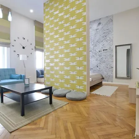 Standard By Hi5 - Bright Place 布达佩斯