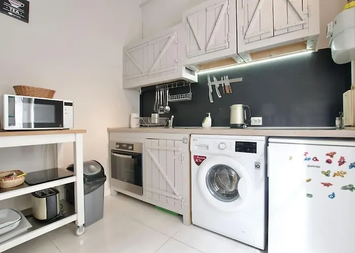 Apartment Standard By Hi5 - Bright Place